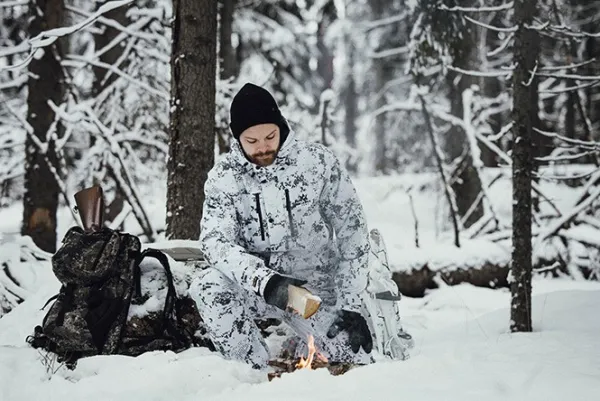 Alaska 1795 Alaska Tundra -miesten metsästyshousut, BlindTech Snow (2022)| Lumicamo