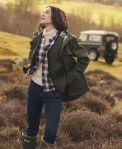 Barbour Kuori- Ja Sadetakit^W's Dallas Waterproof Jacket Military Brown