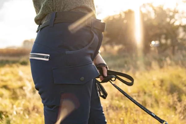 Catago Trainer Pants ulkoiluhousut, tummansininen| Toppahousut