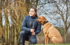 Catago Trainer Short Jacket naisten ulkoilutakki, tummansininen| Koiranohjaajan Vaatteet