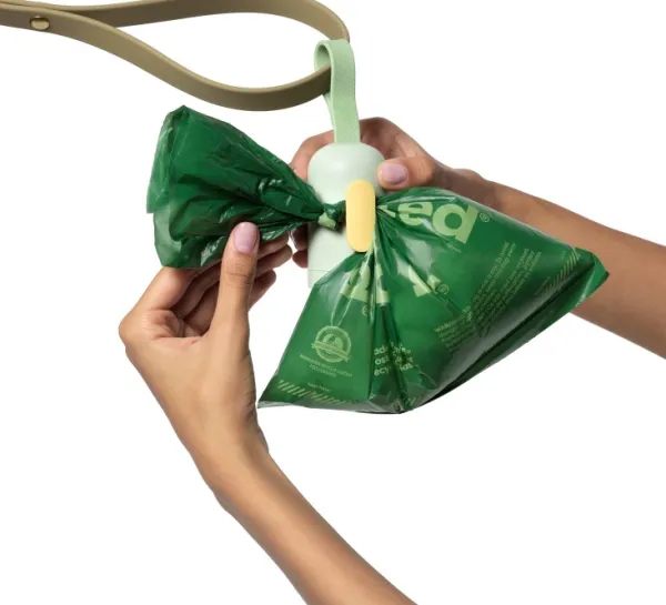 Earth Rated Unscented kakkapussin pidike ja pussirulla 15 kpl| Koirankakkapussit