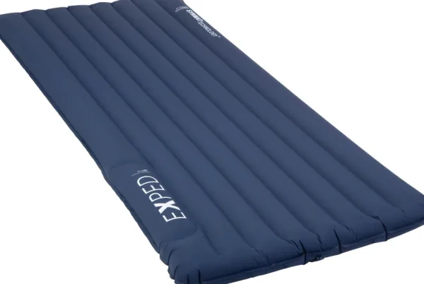 Exped Versa 5R M Wide Navy -20°C Synmat eristetty makuualusta| Makuualustat/Makuualustat Alle -10 Asteeseen
