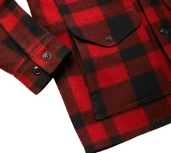 Filson Mackinaw Cruiser takki, Red/Black Plaid| Ulkoilutakit