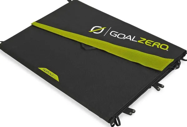 Goal Zero Goal Zero Nomad 100 -aurinkopaneeli| Juomapullot