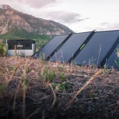 Goal Zero Goal Zero Nomad 100 -aurinkopaneeli| Juomapullot