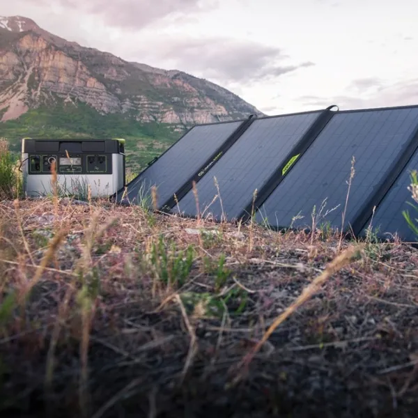 Goal Zero Goal Zero Nomad 100 -aurinkopaneeli| Juomapullot