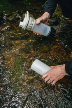 Grayl Vedenpuhdistus^GeoPress Purifier Bottle vedensuodatin, Peak White