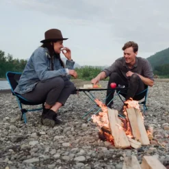 Helinox Retkituolit, -pöydät Ja Istuinalustat^Table One Black/O Blue