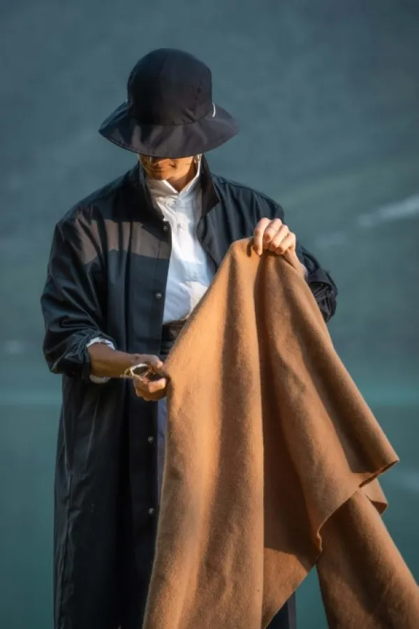 Houdini Gone Fishing -aurinkohattu, musta| Päähineet, huivit ja kaulurit/Hatut