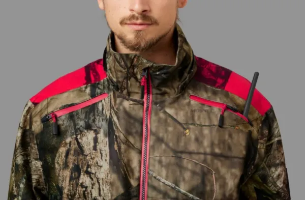 Härkila Moose Hunter 2.0 GTX -metsästystakki, MossyOak Break-Up Country/Red| Koiranohjaajan Vaatteet