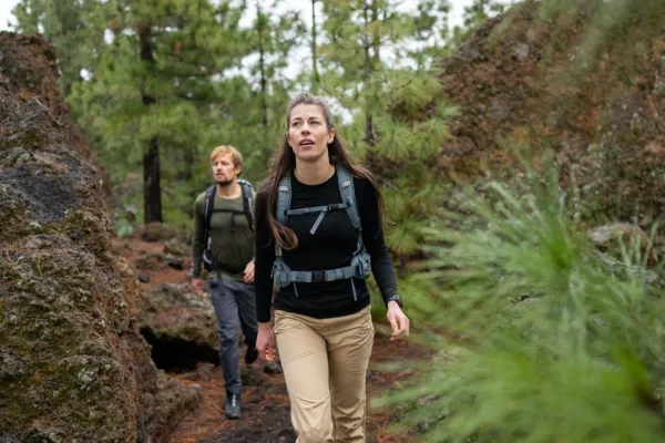 Icebreaker Kerrastopaidat^Oasis LS Crewe 200 naisten merinopaita, musta