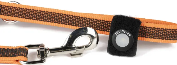 Julius K9 Vilkkuvalot Ja Huomiotuotteet^Led Spot vilkkuvalo tarrakiinnityksellä