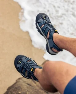 Keen Footwear Keen M's Newport H2 India Ink/Rust| Sandaalit