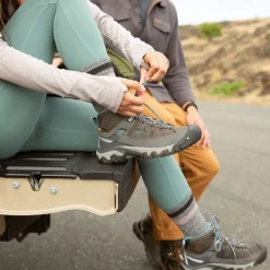 Keen Footwear Ulkoilukengät^Keen Targhee III Mid WP -naisten vaelluskengät, ruskea/pinkki