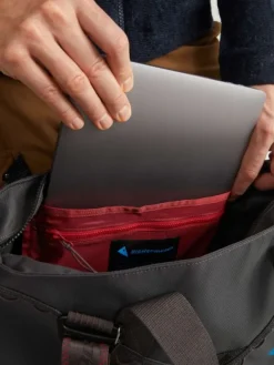 Klättermusen Olkalaukut^Baggi Bag 22 L Raven