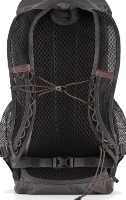 Klättermusen Fjörm Backpack vaellusreppu, musta| Reput Ja Rinkat