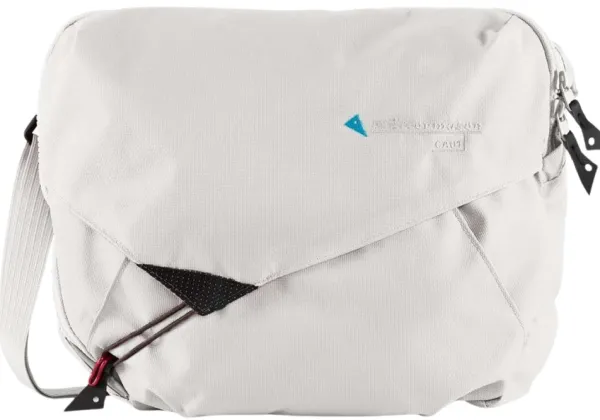 Klättermusen Olkalaukut^Gaut Messenger Bag Silver Creme