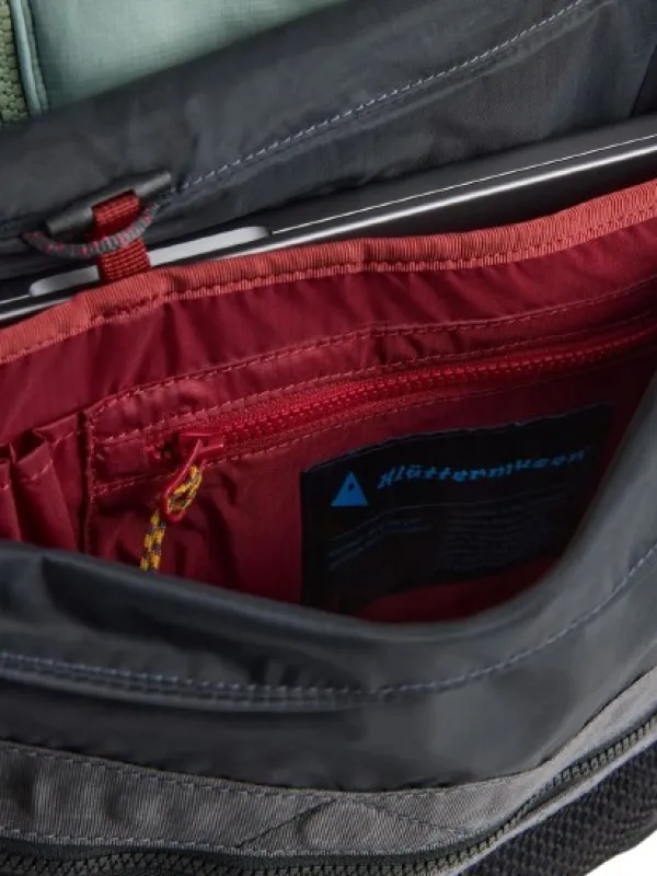 Klättermusen Grid Messenger Bag Raven| Olkalaukut