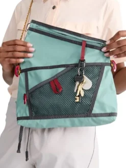 Klättermusen Hrid WP Accessory Bag 1.5 L Jade Green| Reppujen Ja Laukkujen Tarvikkeet