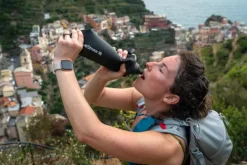 Lifestraw Peak Squeeze 1000 ml vedensuodatin, Dark Grey| Vedenpuhdistus