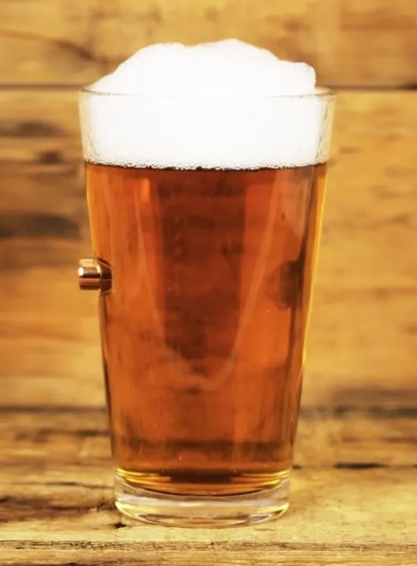 Lucky Shot Astiat Ja Ruokailuvälineet^.45 olutlasi, 50 cl