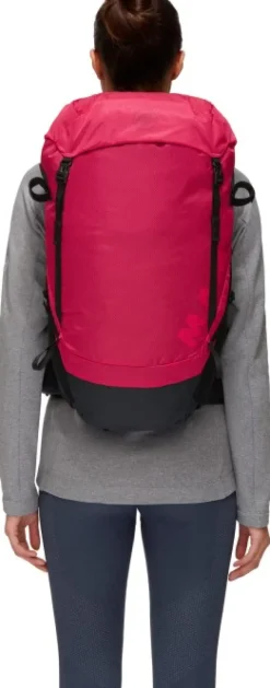 Mammut Ducan 24 Women naisten retkeilyreppu, punainen/musta| Reput Ja Rinkat