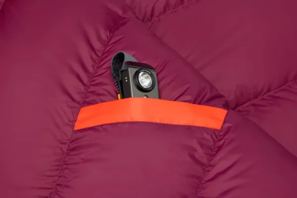 Marmot Mad River 40 Short Red Sun/Blackberry| Makuupussit/Kevät- Ja Kesämakuupussit