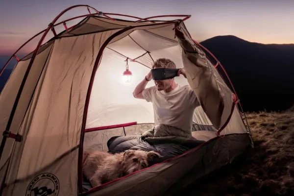 Matador Makuupussilakanat, peitot ja retkityynyt^Blackout unimaski ja korvatulpat