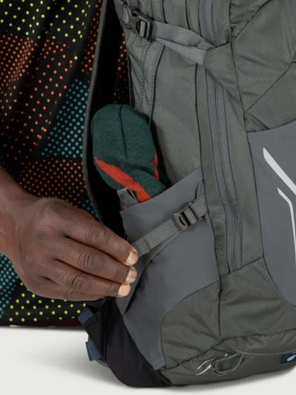 Osprey M's Syncro 12 Coal Grey| Polkupyoralaukut