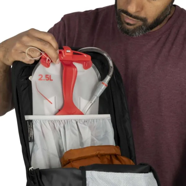 Osprey Reput Ja Rinkat^M's Talon 22 Black/Coal Grey