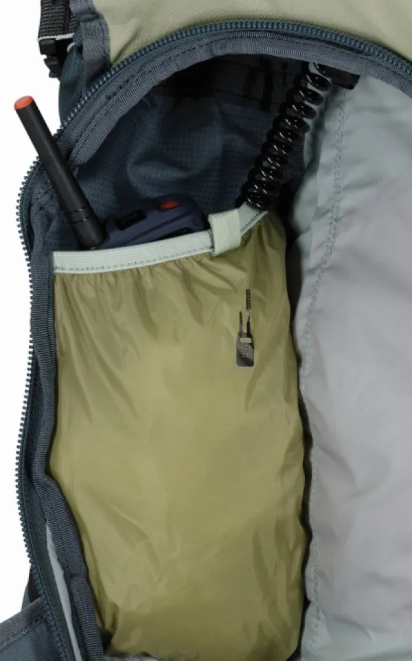 Osprey Sopris 40 naisten reppu, Black| Reput Ja Rinkat