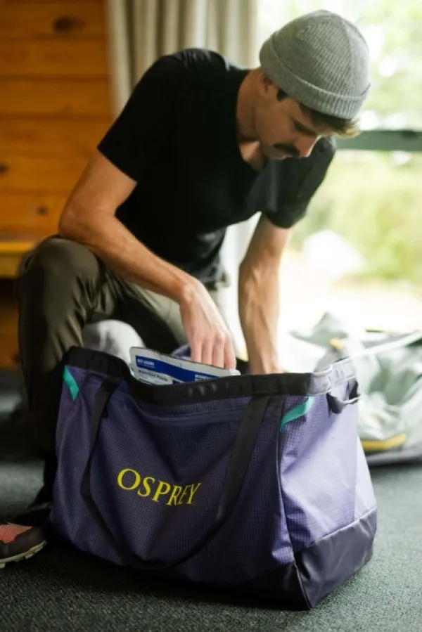 Osprey Suojapussit Ja Kotelot^Transporter Gear Tote 60 Euphoria Purple/Purple Ink