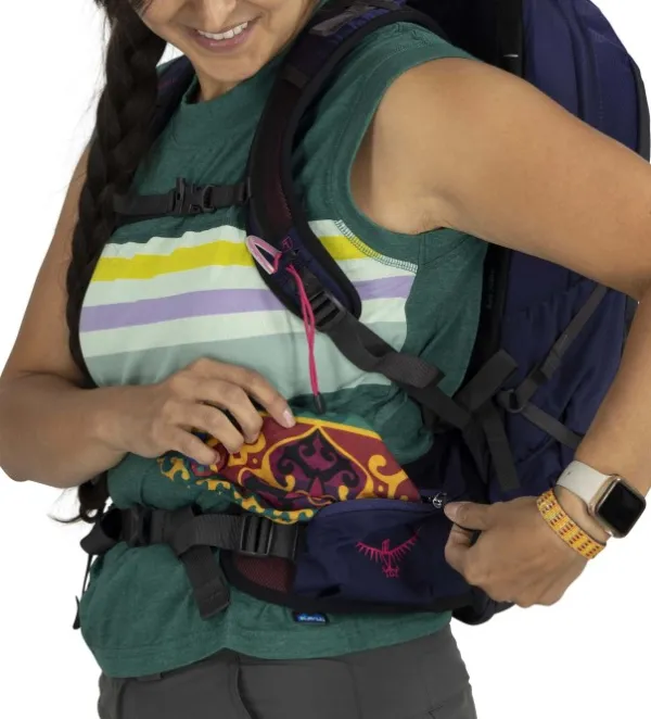 Osprey Reput Ja Rinkat^W's Tempest 11 Deep Fig/Hotspot Pink