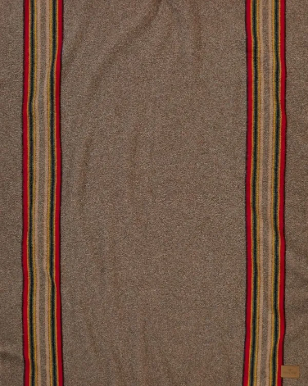 Pendleton Yakima Throw Yakima Mineral Umber villahuopa| Makuupussilakanat, peitot ja retkityynyt