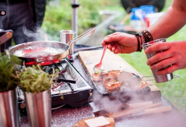 Primus Kinjia Stove| Ruoanlaitto ja grillaus/Retkikeittiö