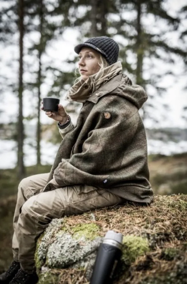 Primus TrailBreak Vacuum Bottle -termospullo, 0,75 l, musta| Termospullot