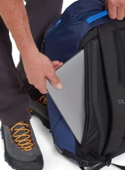 Rab Reput Ja Rinkat^Adrift 30 Unisex reppu, Black