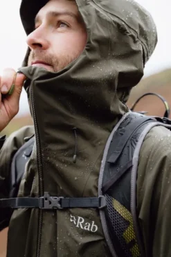 Rab Kangri GTX Jacket kuoritakki, Olive| Sadevaatteet