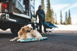 RuffWear Koiranpedit^Basecamp Bed koiranpeti, Medium, Sweeping Sage