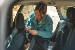 RuffWear Kuljetushäkit Ja Matkustustarvikkeet^The Dirtbag Seat Cover autosuoja, Basalt Gray