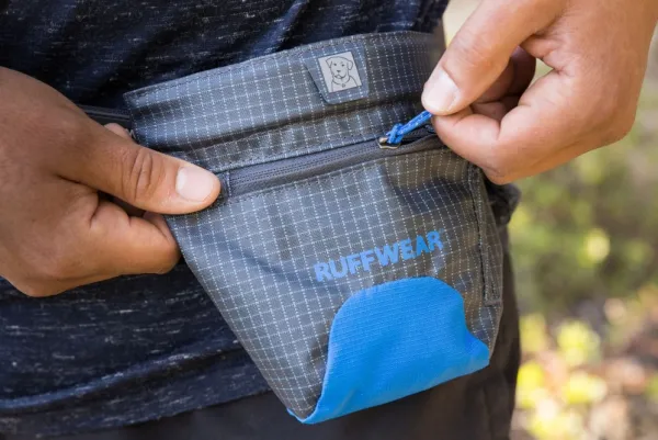 RuffWear Koiranomistajan Tarvikkeet^Treat Trader Pouch makupalapussi, Blue Pool