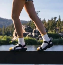 Teva Sandaalit^W's Hurricane XLT 2 sandaalit, musta