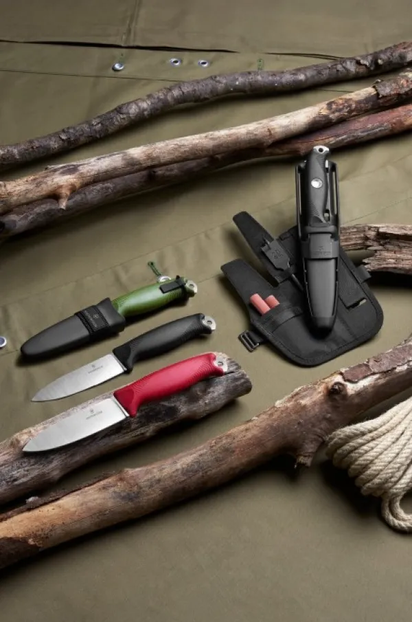 Victorinox Puukot^Venture veitsi, Red