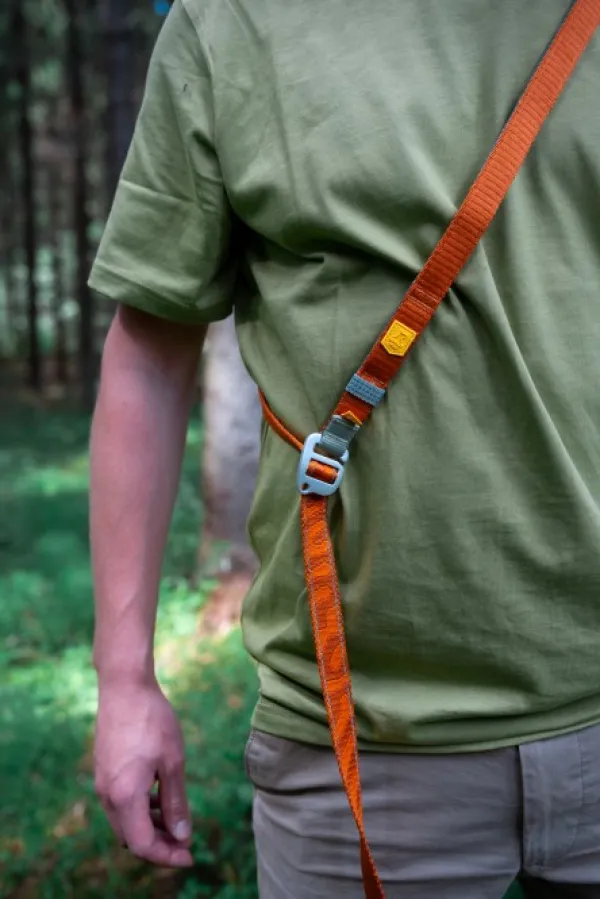 Woolly Wolf Taluttimet^Roam Adjustable Leash monitoimihihna, musta