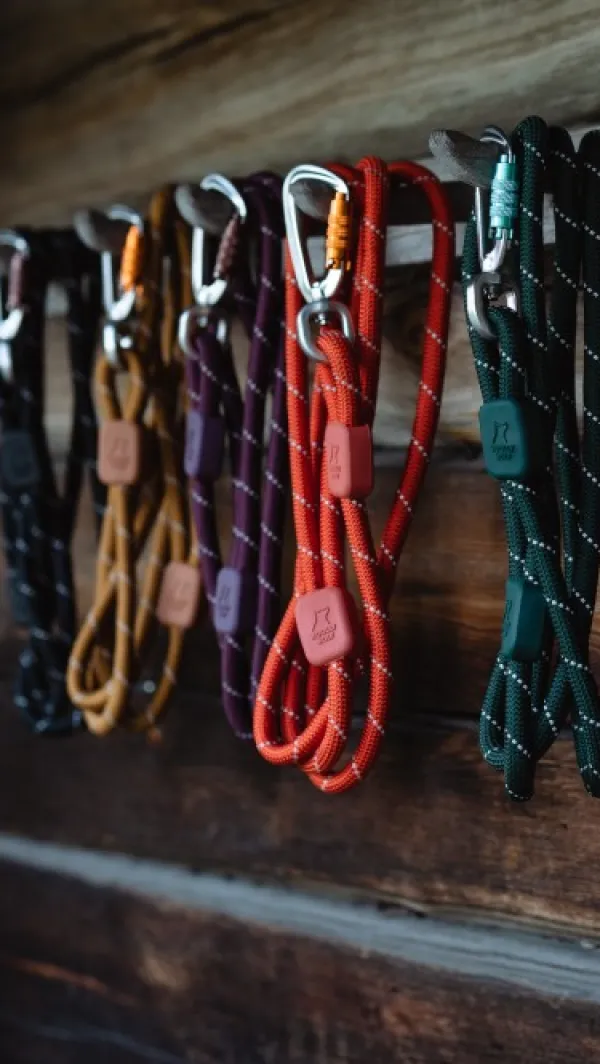 Woolly Wolf Taluttimet^Rope Leash köysitalutin, Raven Black