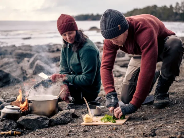 Woolpower Full Zip Jacket 400 -takki, unisex, Rust Red| Metsästysliivit/Fleeceliivit