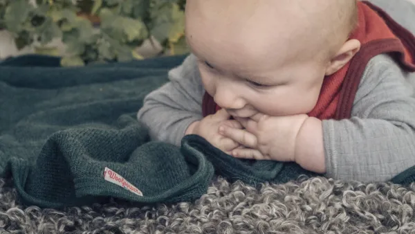 Woolpower Kids Blanket 400 merinovillapeitto, Forest Green| Lasten Asusteet