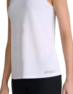 2XU Hihattomat Paidat^Aero Singlet naisten heijastava toppi, valkoinen